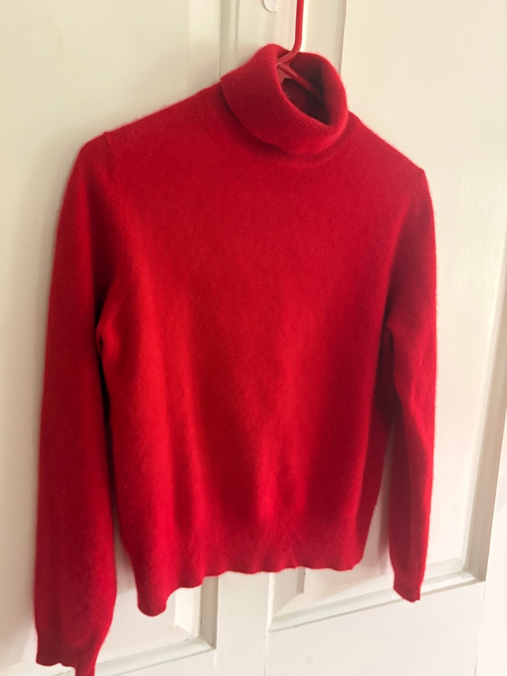 Croft & Barrow 100% Cashmere turtleneck sweater-Red - Women’s Medium